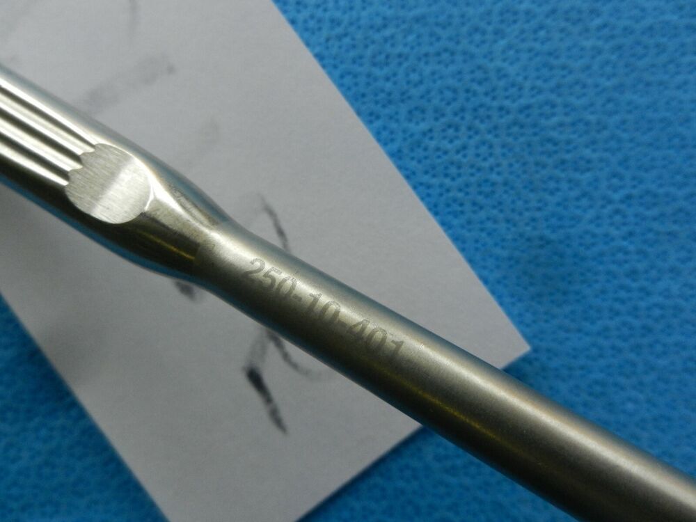 Stryker Surgical Laparoscopic Retractor Instrument 250-10-401 - Image 4
