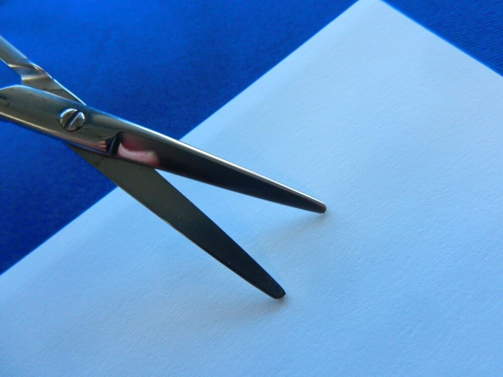 E738 Jarit Goldman Angled Shaft ENT Scissors with Serrated Blades 14.6cm 415-116 - Image 4
