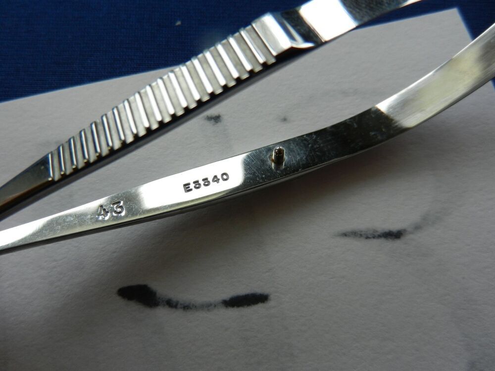 E7143 Storz E3340 Straight Fine Stitch Scissors 11.2cm Overall Length - Image 6