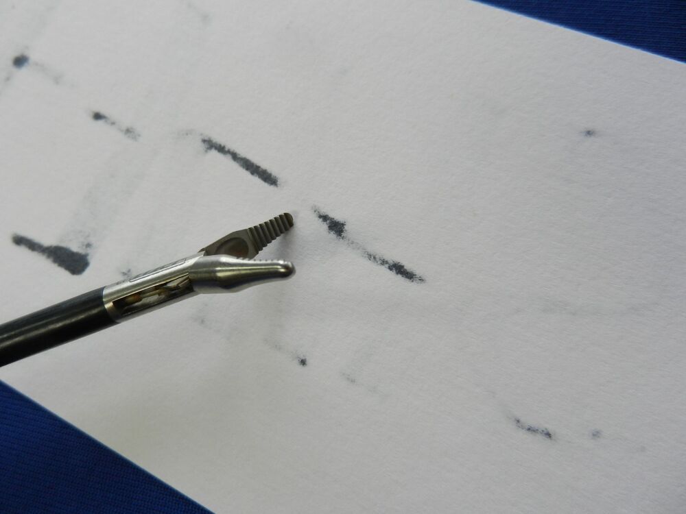 E7448 Jarit A625-115 Monopolar Tapered Forceps 5mm x 33cm - Image 4