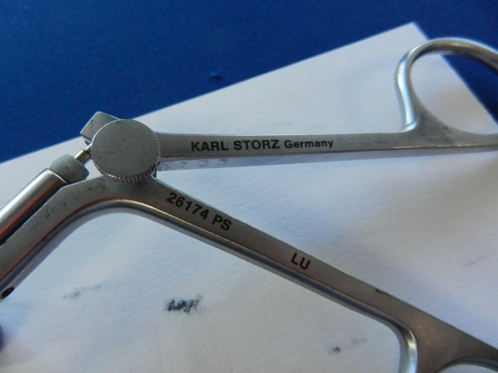E7561 Storz 26174PS Straight Fenestrated Scissors - Image 5