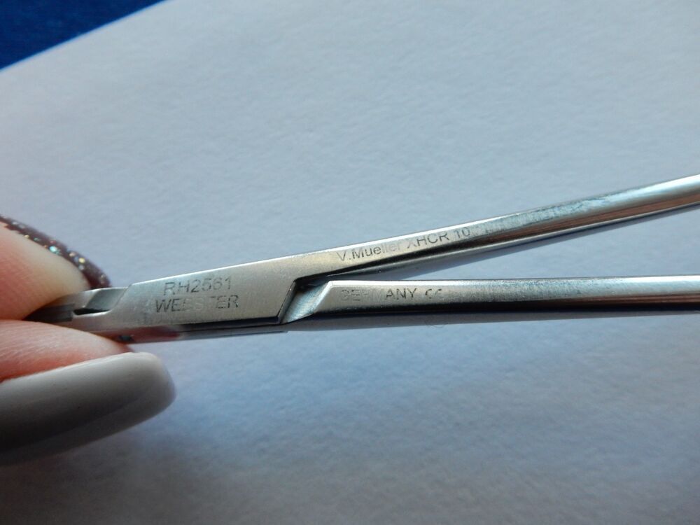 V. Mueller RH2561 Webster Smith Vital Needle Holder 4.75" Overall Length - Image 5