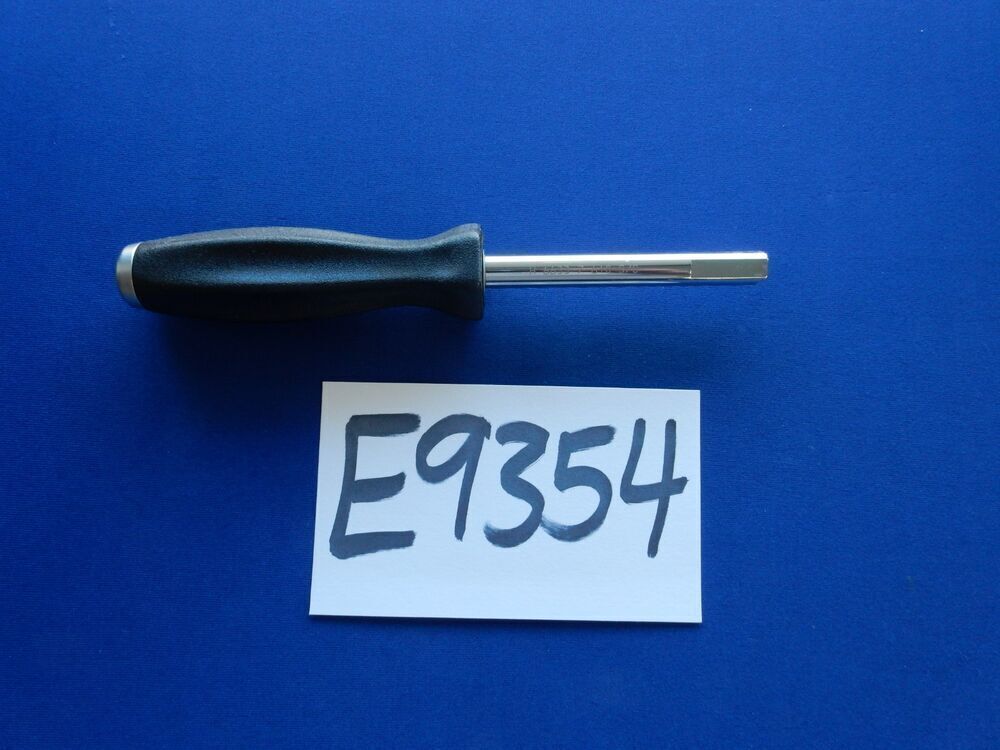 Stryker Howmedica 6633-7-610 Headed Nail Impactor / Extractor