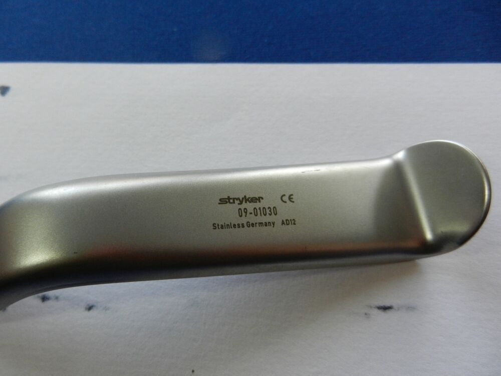 Stryker 09-01030 S-Shape Tongue Depressor - Image 4