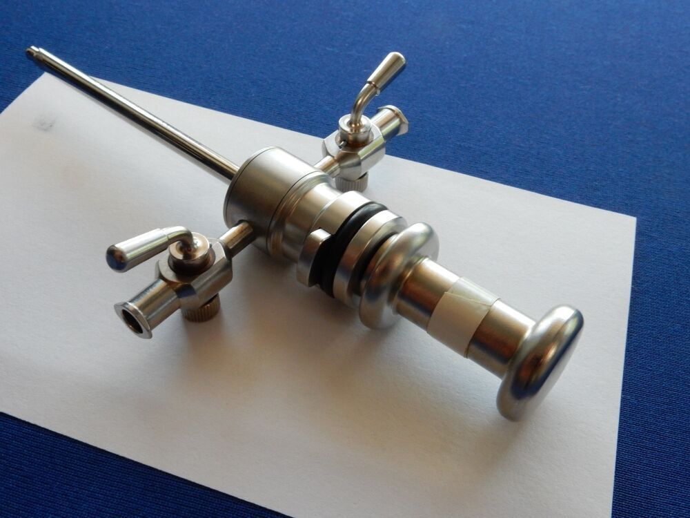 Stryker 502-714-560 4.0mm Cannula with 2 Rotating Stopcocks and Obturator - Image 4