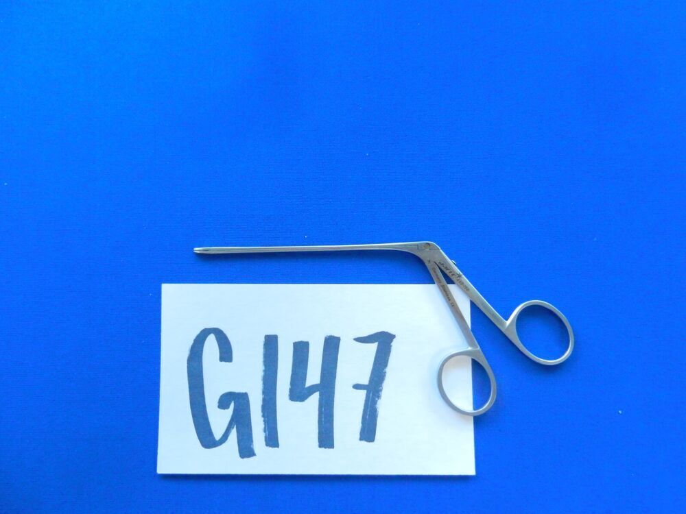 G147 Jarit 440-150 Strumpel Straight Fenestrated Jaw Pediatric Forceps 105mm