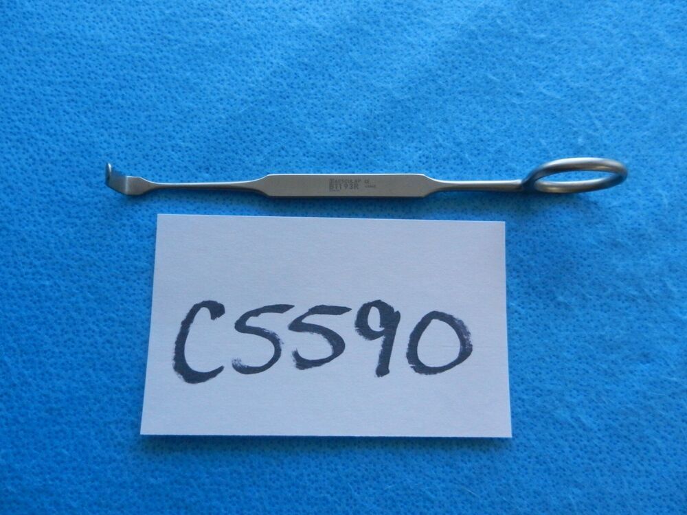Aesculap Surgical Meyerding Thumb Retractor BT193R