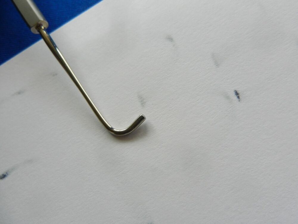 E1339 Storz Surgical Graefe Strabismus 8.0mm Hook 13.5cm Length E0591 - Image 3