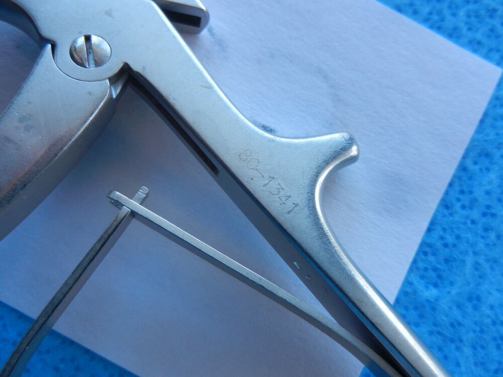 Codman Surgical Orthopedic 2mm 90 Deg Hardy Sella Punch Rongeur 80-1341 - Image 5