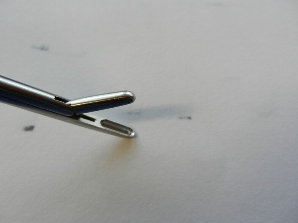 E4112 Storz 28164MZF Single Action Spoon Cutting Forceps 3x10mm - Image 4