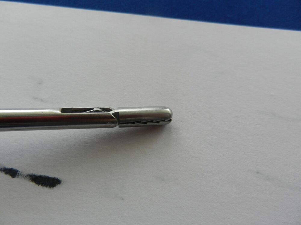 E5163 Jarit 600-119 Retrograde Straight Laparoscopic Forceps 5mm x 13.25" - Image 3