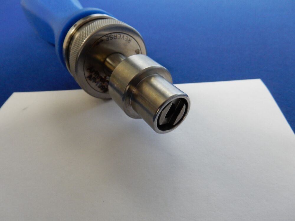 Arthrex AR-1999 Ratcheting Screw Driver Handle - Image 3