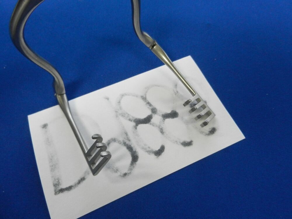 D9888 Pilling Weck Beckman Weitlaner 3x4 Blunt Prong Retractor 8.25" 16-5384 - Image 4