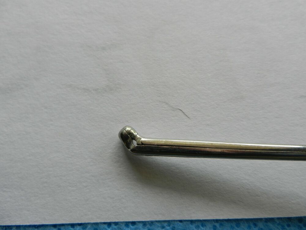 D3007 ACMI Surgical Up Angled 4mm 60cm Cup Forceps - Image 4