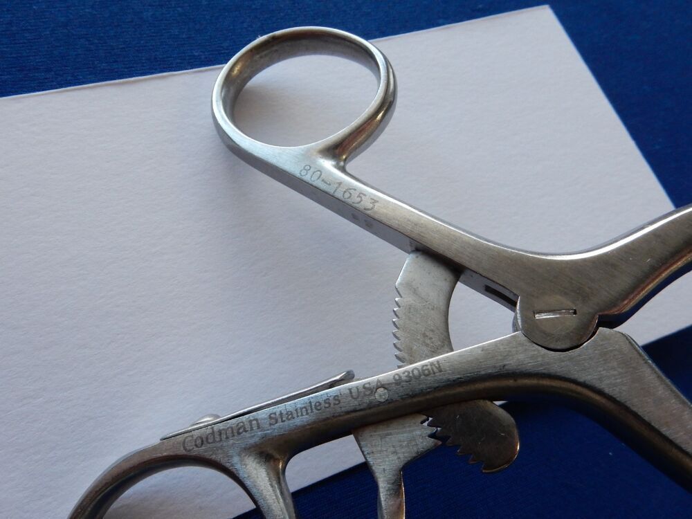 Codman 80-1653 Williams Microlumbar Retractor 20mm x 70mm Right Blade - Image 3