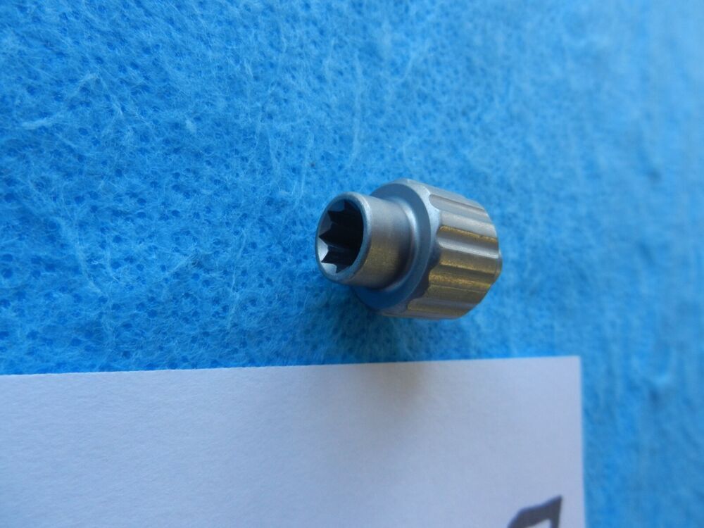 Stryker Surgical Orthopedic Thumbwheel 4920-9-020 - Image 3
