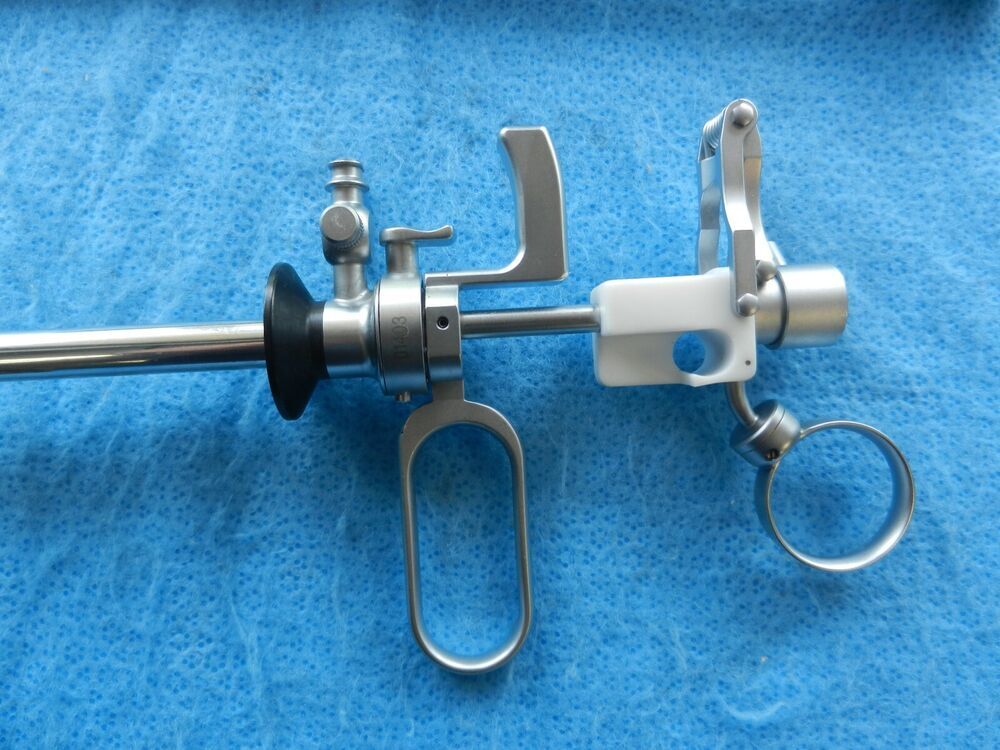 Gynecare Surgical Versapoint Instruments 01401 01402 01403 Lot Of 3 - Image 9
