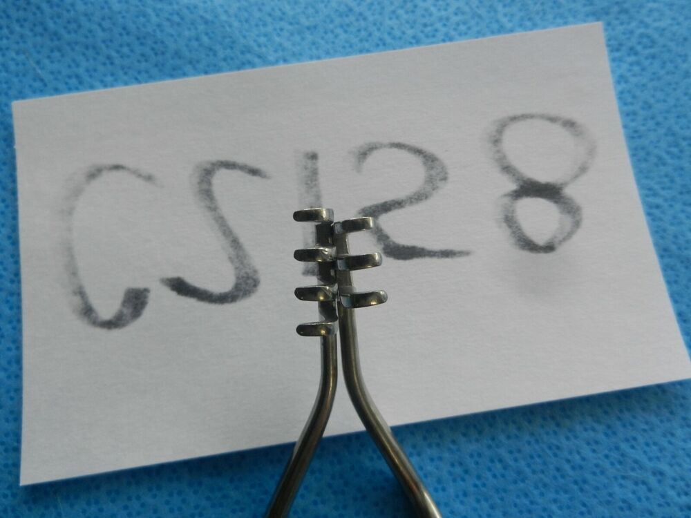 Codman Surgical 3 X 4 Prong Hoen Scalp Type Retractor - Image 3