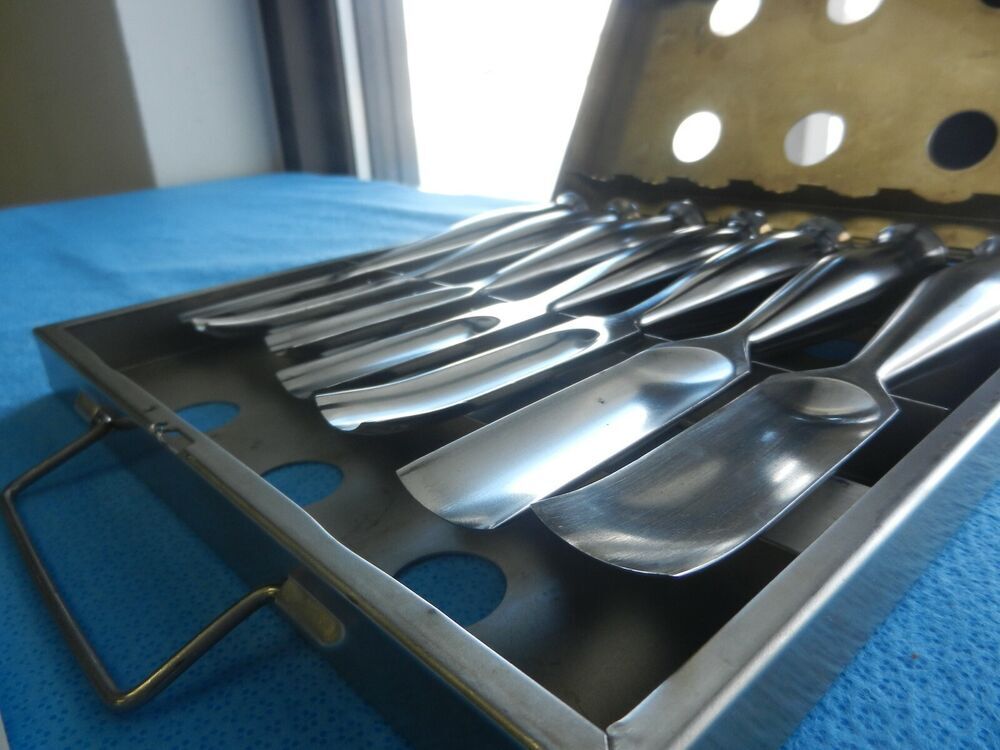 Codman Surgical Orthopedic Straight & Curved Gouge Set W/ Case - Image 3