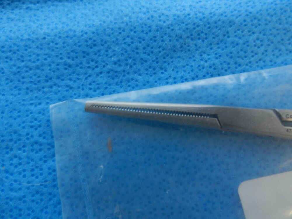 SSI Codman Surgical Rochester Pean Forceps 47-4023 NEW! - Image 3