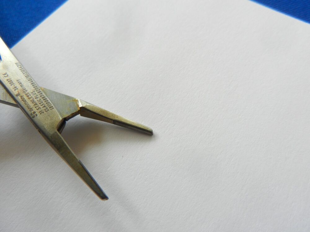 E1887 Symmetry 36-3007 Classic Plus 1.0mm Smooth Jaw Needle Holder 15.2cm Long - Image 4