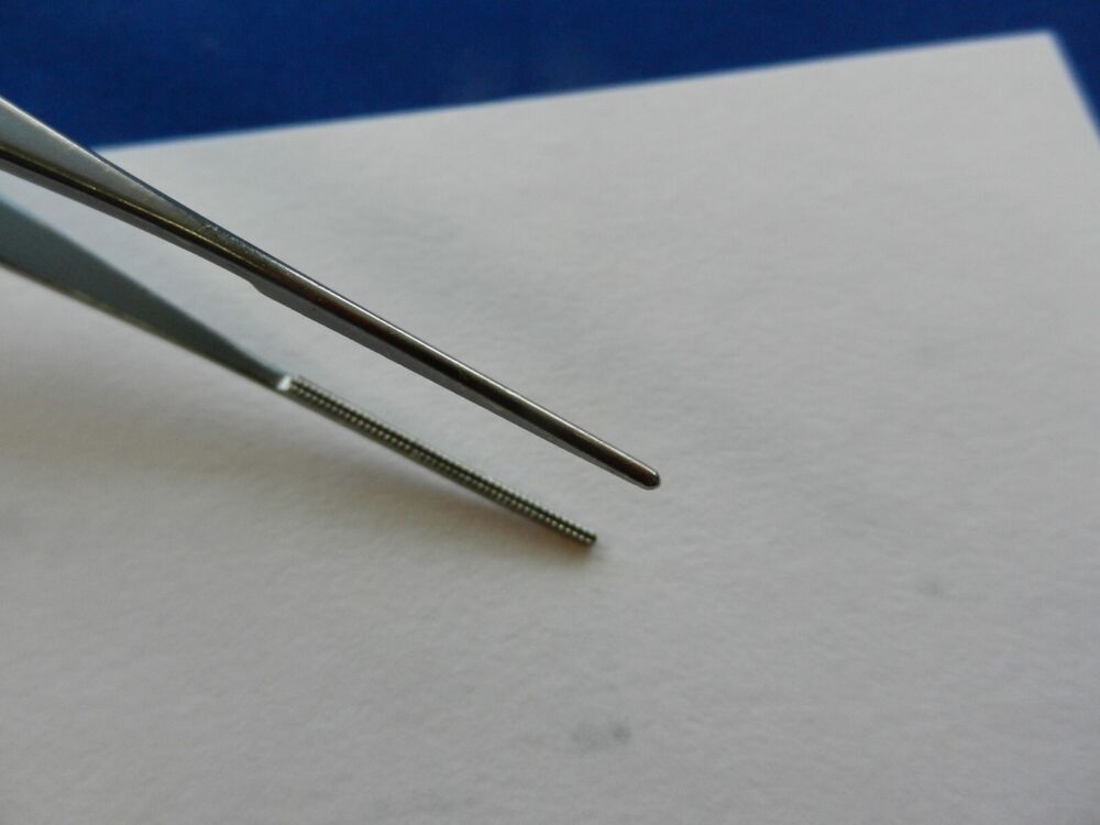 E4163 Codman 30-8404 DeBakey Liddicoat Straight Forceps - Image 3