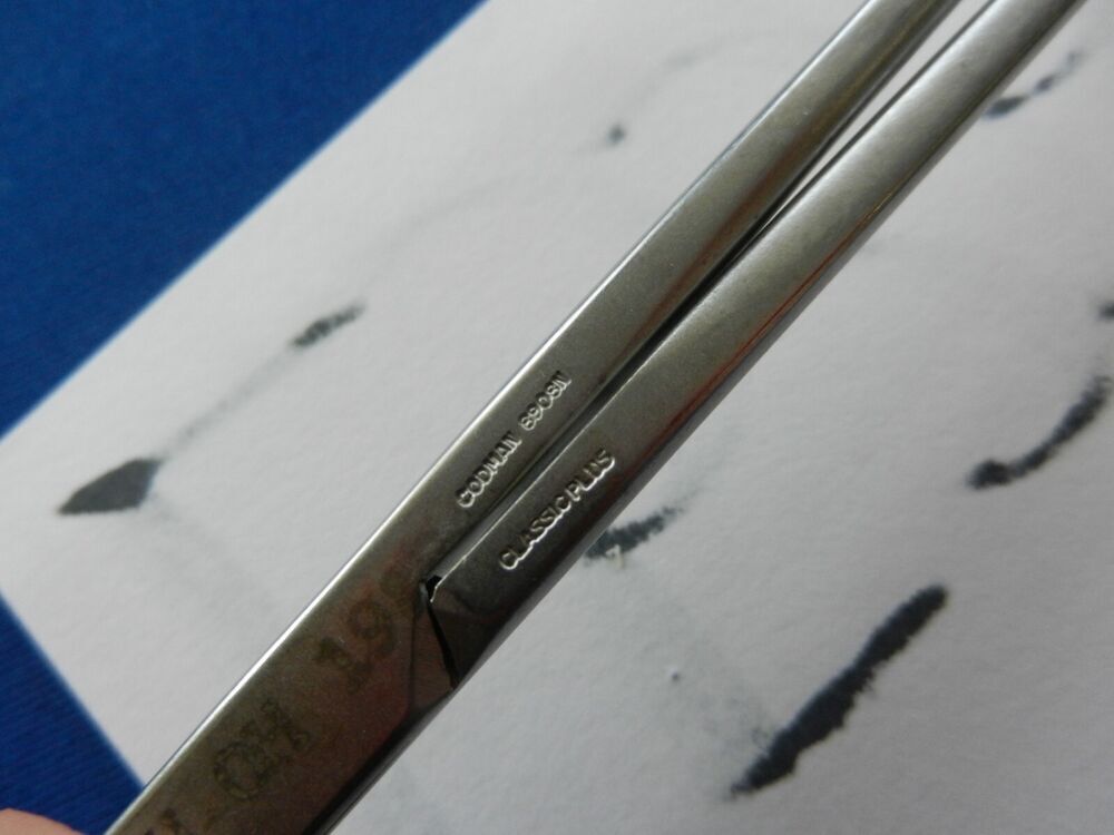 E5355 Codman 36-3021 Sarot Classic Plus Needle Holder 25.4cm Overall Length - Image 6