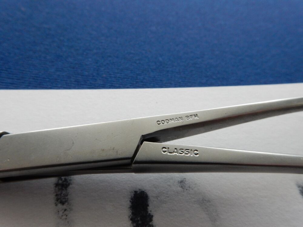 Codman 37-1113 DeBakey Clamp Forceps - Image 5