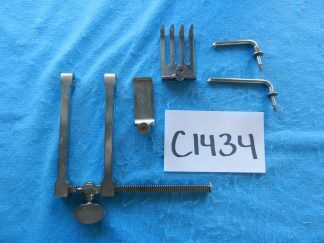 V. Mueller Surgical Orthopedic Hemilaminectomy Retractor W/ Blades NL5237