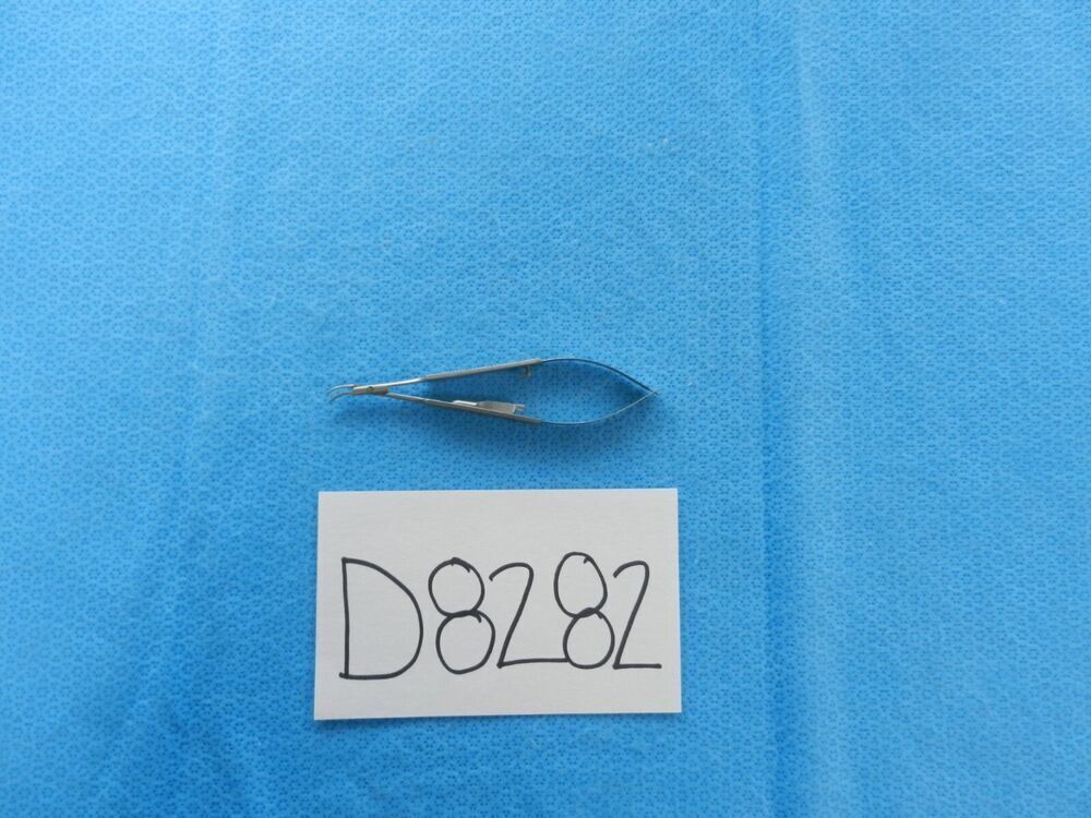 D8282 Storz Surgical Shepherd Curved Opthalmic Forceps E2975