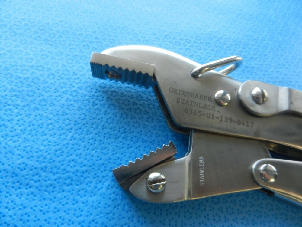 Grieshaber Surgical Orthopedic Locking Clamps 6515-01-139-8417 Lot Of 2 - Image 3