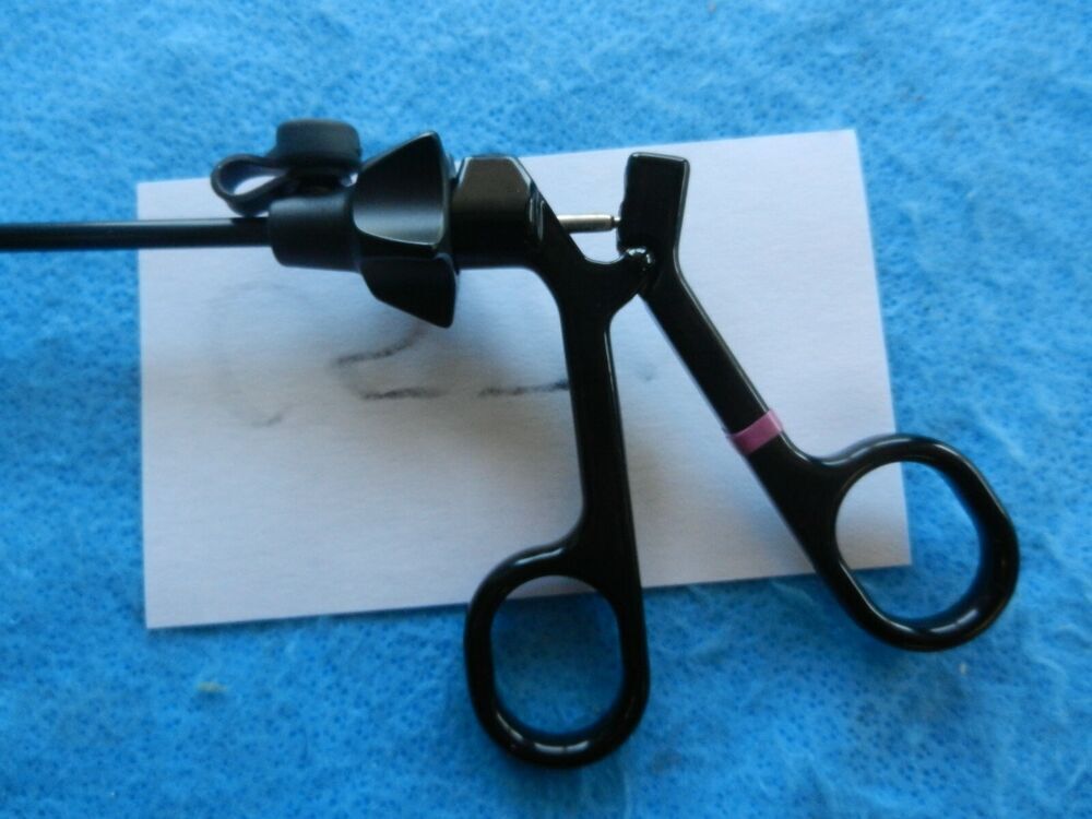 Circon ACMI Surgical Laparoscopic 5mm Cobra Grasping Forceps 007114-902 - Image 5
