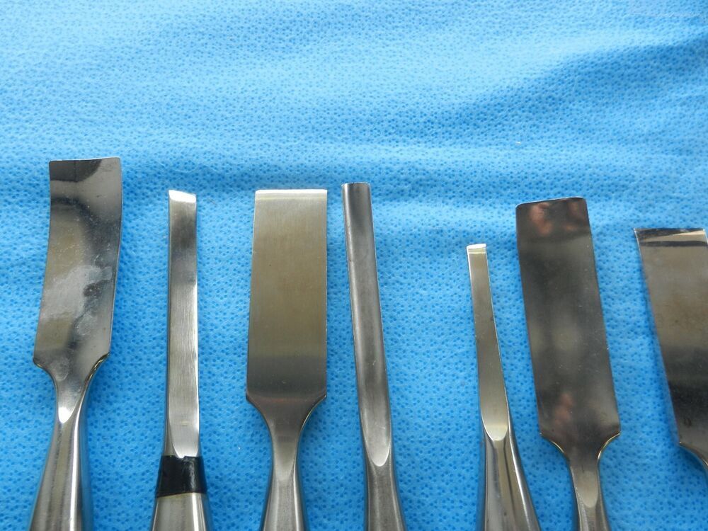 Codman Zimmer Surgical Orthopedic Osteotomes & Gouges Lot Of 15 - Image 3