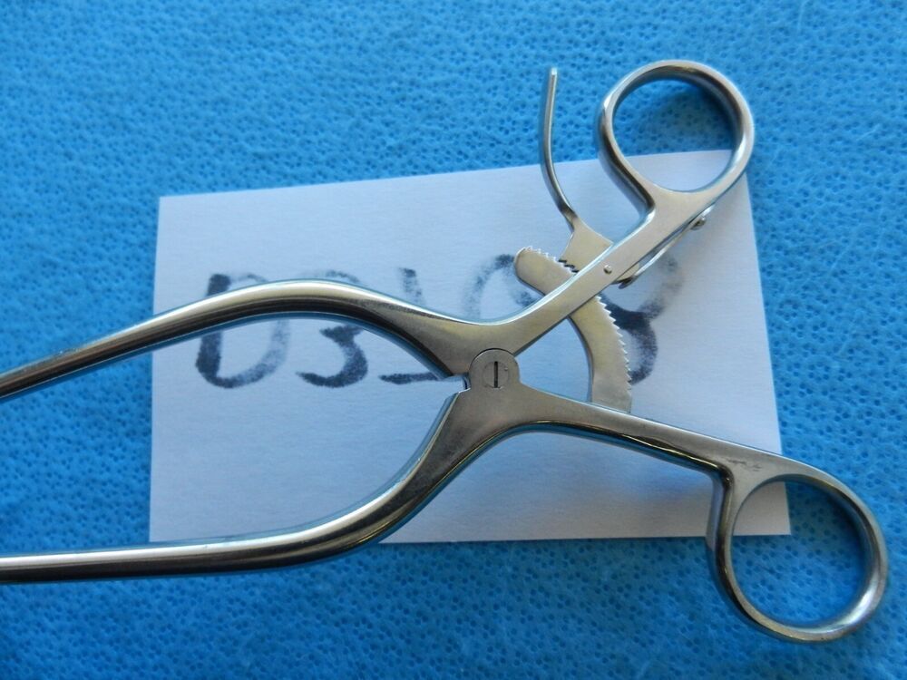 D3768 V. Mueller Surgical Meyerding Retractor - Image 4