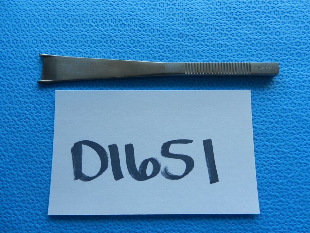 D1651 Storz Surgical Cinelli Osteotome N4386