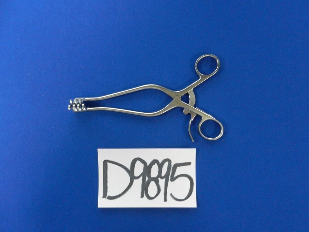 D9895 Miltex Surgical Weitlaner 3x4 Toothed Blunt Prong Retractor 11-618