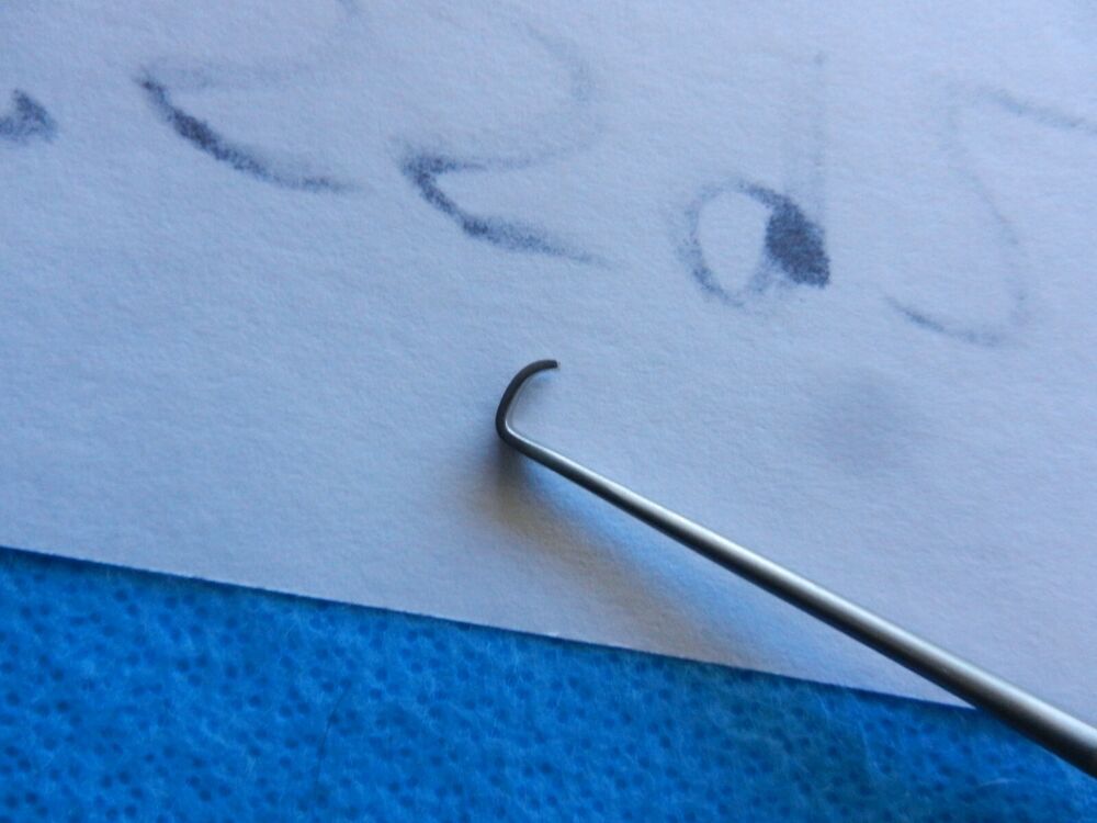 Aesculap Surgical Meyerding Thumb Retractor BT195R - Image 3
