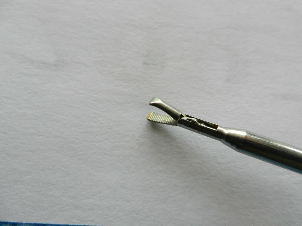 D2997 R. Wolf Surgical 5mm 32cm U-Handle Grasping Forceps 8383.48 - Image 3