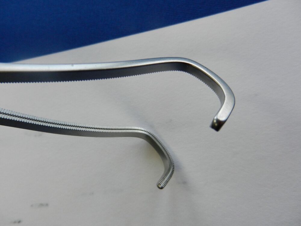 E4443 Aesculap FB725R Derra Cooley 16mm Jaw Clamp 6.75" Overall Length - Image 4