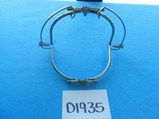 D1935 V. Mueller Neuro Head Frame