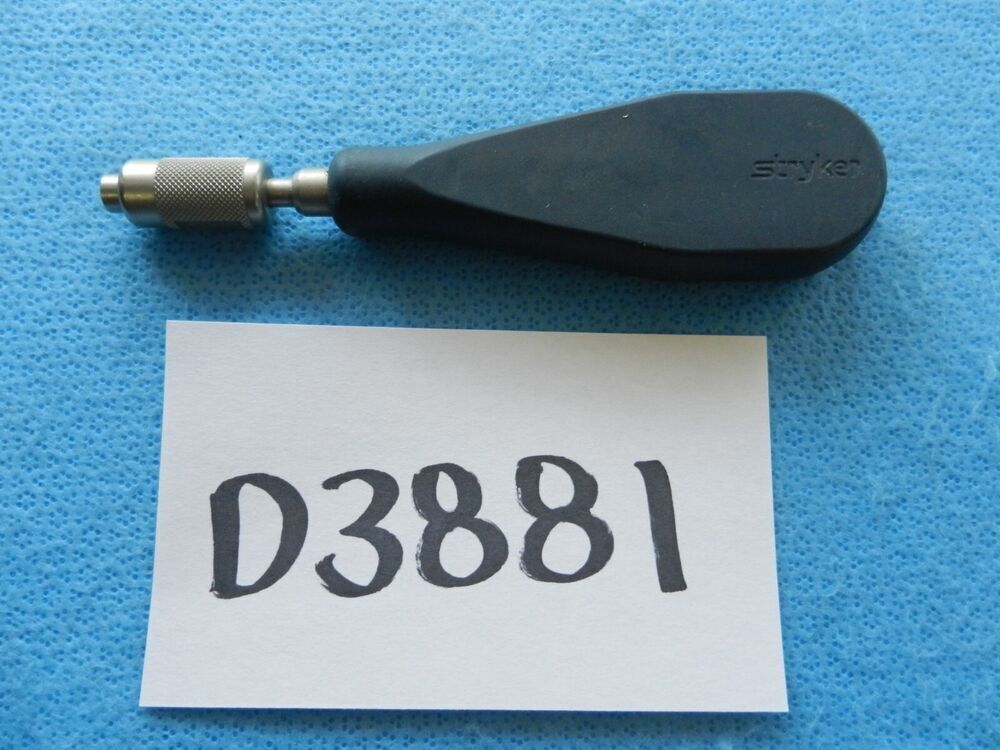 D3881 Stryker Surgical QC Handle 702429