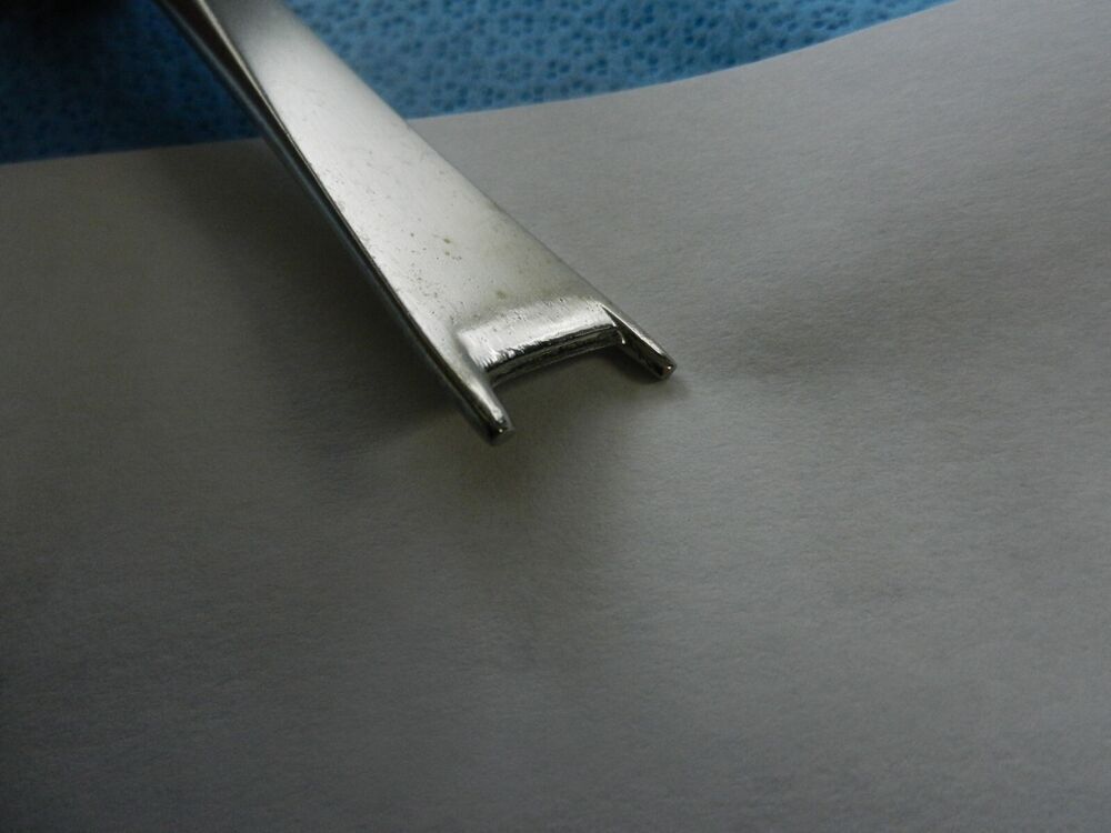 D6117 Storz Cinelli Straight Surgical Osteotome Double Guarded 16.5cm N4386 - Image 3