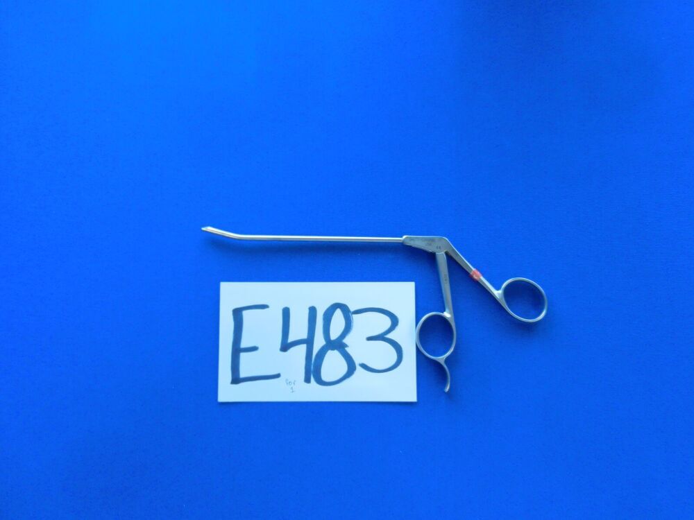 E483 Linvatec 2.75mm 15 Degree Up Angled Mini Tip Forceps 130mm 1.1633