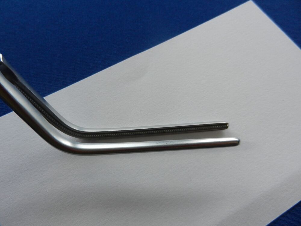 E4495 Aesculap FB511R DeBakey 60 Degree Angled Multi Purpose Clamp 8.75" Long - Image 4
