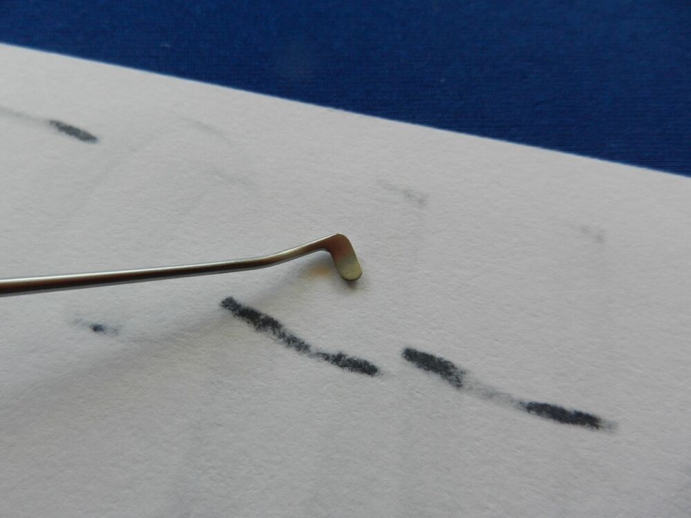 E6449 Codman 80-1311 Hardy 2.4mm Left Micro Enucleator - Image 3