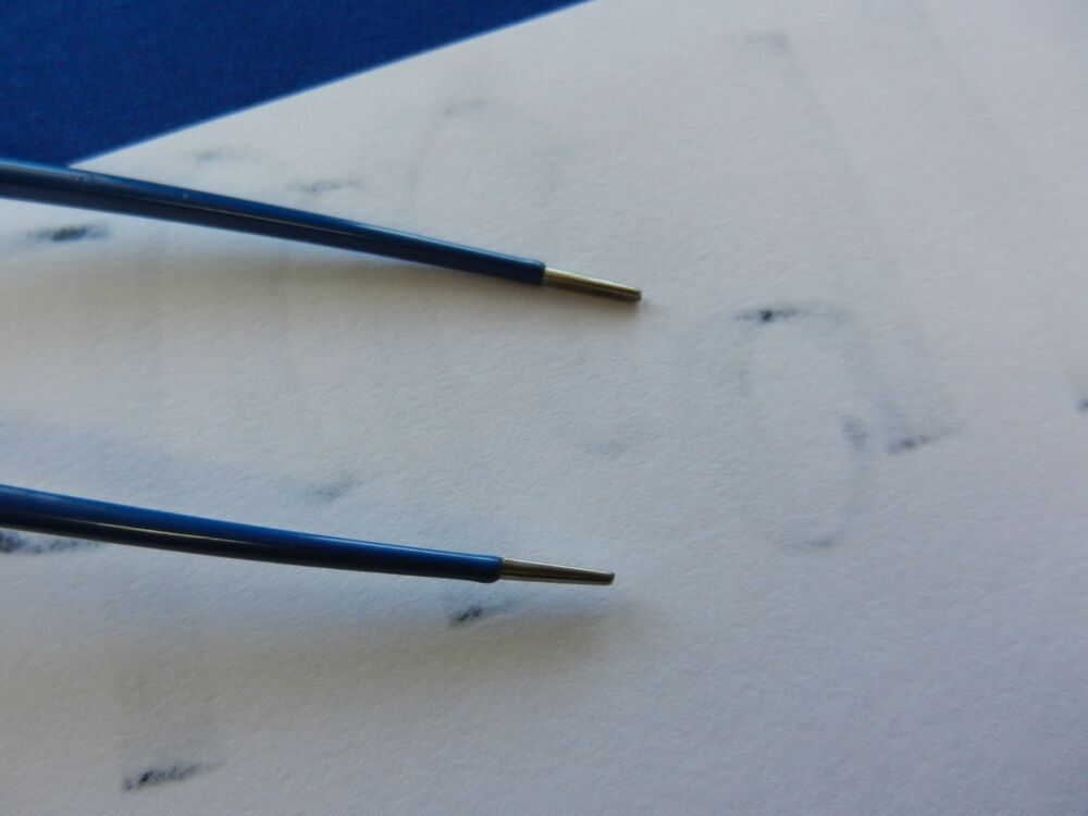 E6691 Codman 80-2994 Bipolar 1.5mm Bayonet Forceps - Image 3