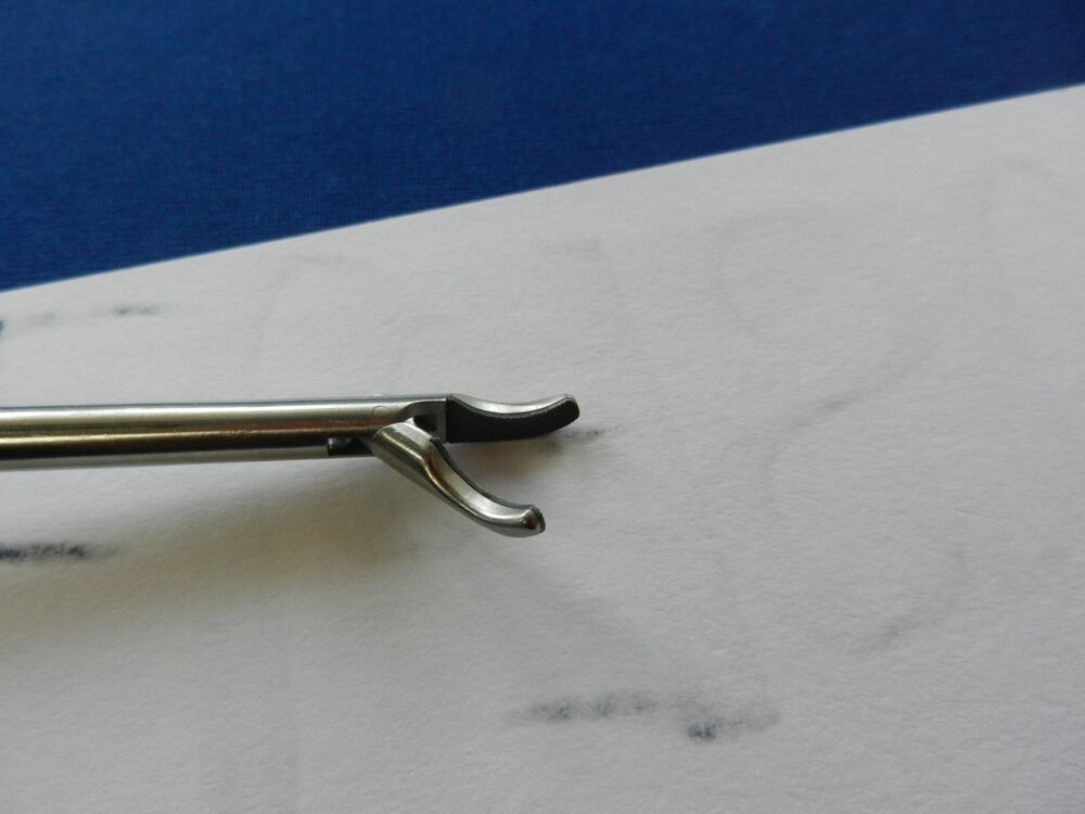 E6780 Snowden Pencer 90-7008 Left Curved Laparoscopic Needle Holder 5mm x 32cm - Image 4