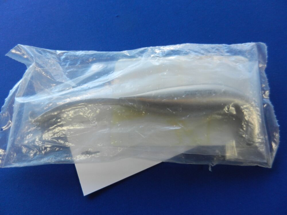 ***NEW*** KLS Martin 38-833-18 Hargis Mandibular Retractor 16.5cm Overall Length - Image 3