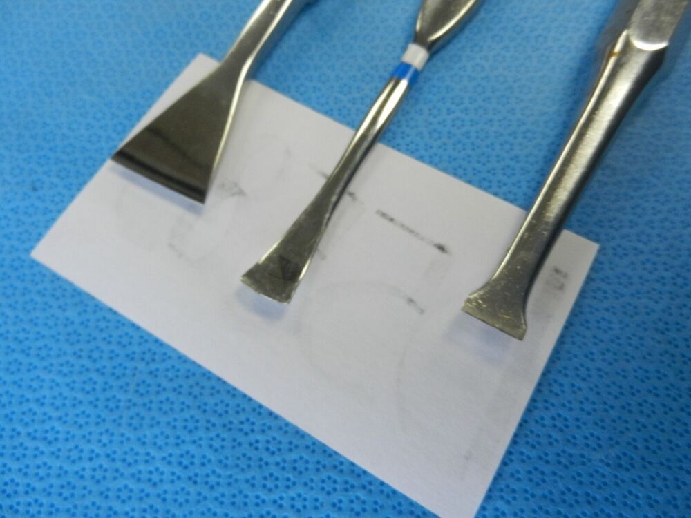 D5583 Zimmer Codman Orthopedic Chisels Lot of 9 - Image 4