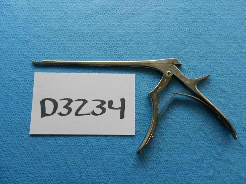D3234 Weck Surgical 2mm 40 Degree 7in Rongeur